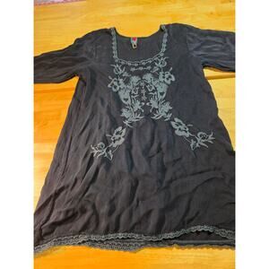 Johnny Was navy blue lace detail rayon long-sleeve blouse size medium